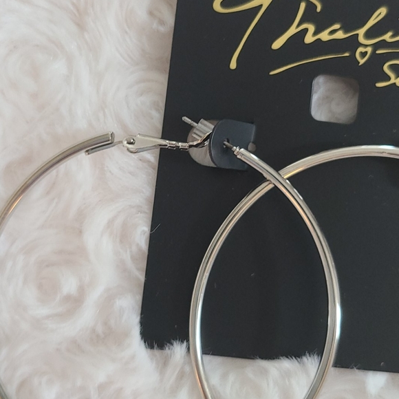 Thalia Sodi Large Silver Hoops - Picture 2 of 4